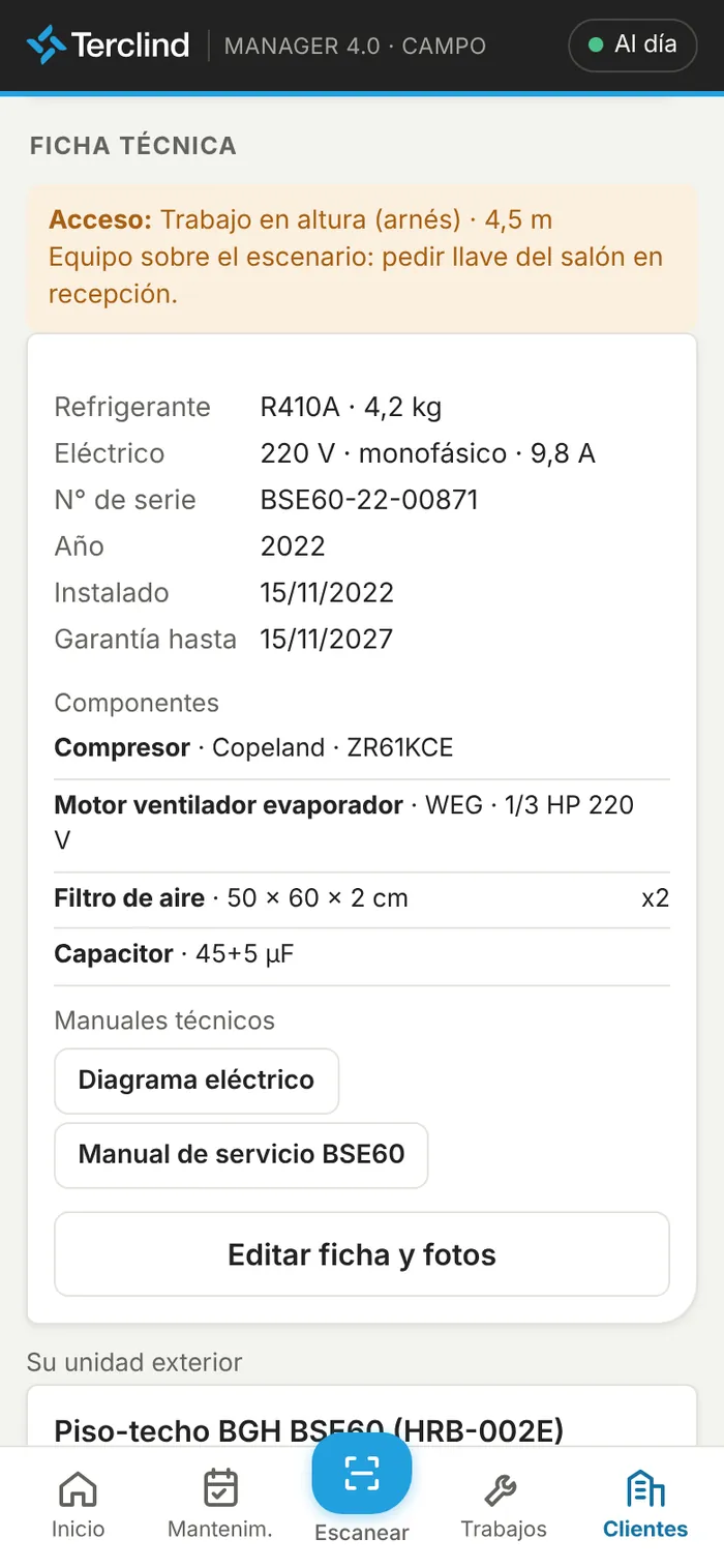 Tarjeta de ficha técnica del equipo.